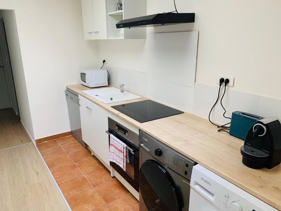 Appartement T3, Au Coeur De Montpellier, Wifi Et Climatisation Exteriér fotografie